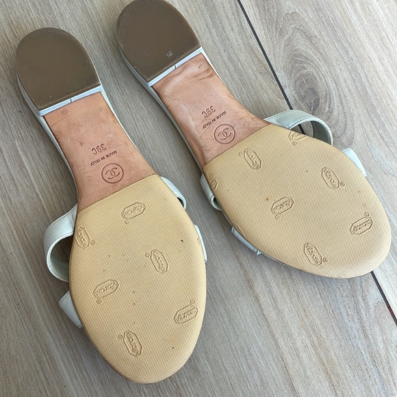 Authentic Chanel slide. Loved very much - Picture 5 of 7